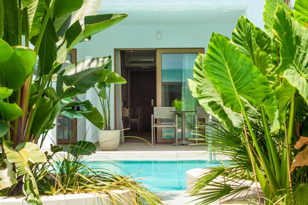 Blue Sea Island 4*
